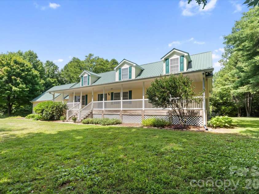 293 Sun Meadow Lane, Pisgah Forest, NC 28768.  MLS# CAR4396616, YatesRealty ID 35684. 