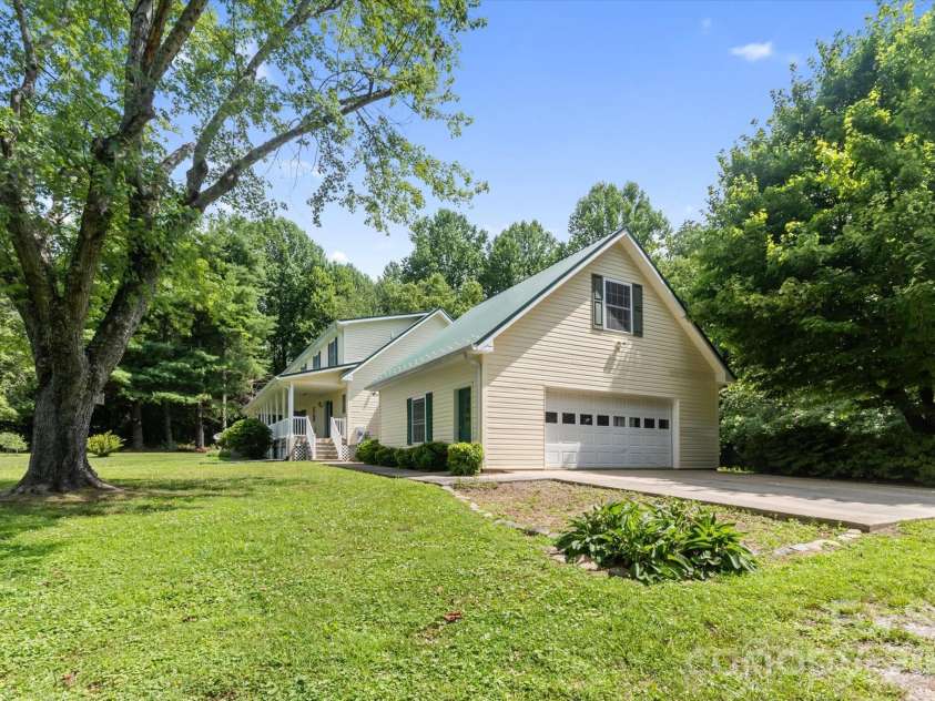 293 Sun Meadow Lane, Pisgah Forest, NC 28768.  MLS# CAR4396616, YatesRealty ID 35684. 