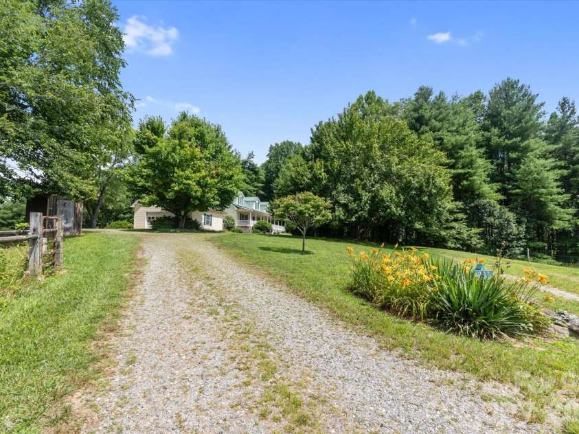 293 Sun Meadow Lane, Pisgah Forest, NC 28768.  MLS# CAR4396616, YatesRealty ID 35684. 