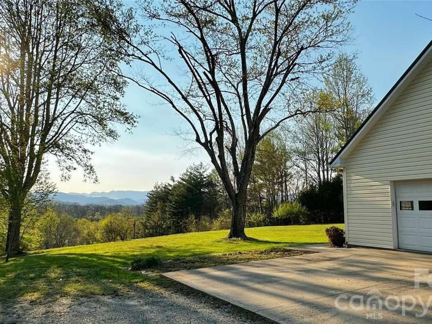 293 Sun Meadow Lane, Pisgah Forest, NC 28768.  MLS# CAR4396616, YatesRealty ID 35684. 