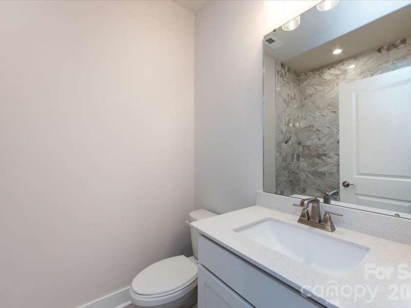 6012 Pivot Court, Charlotte, NC 28205.  MLS# CAR4357047, YatesRealty ID 35686. Secondary Bathroom