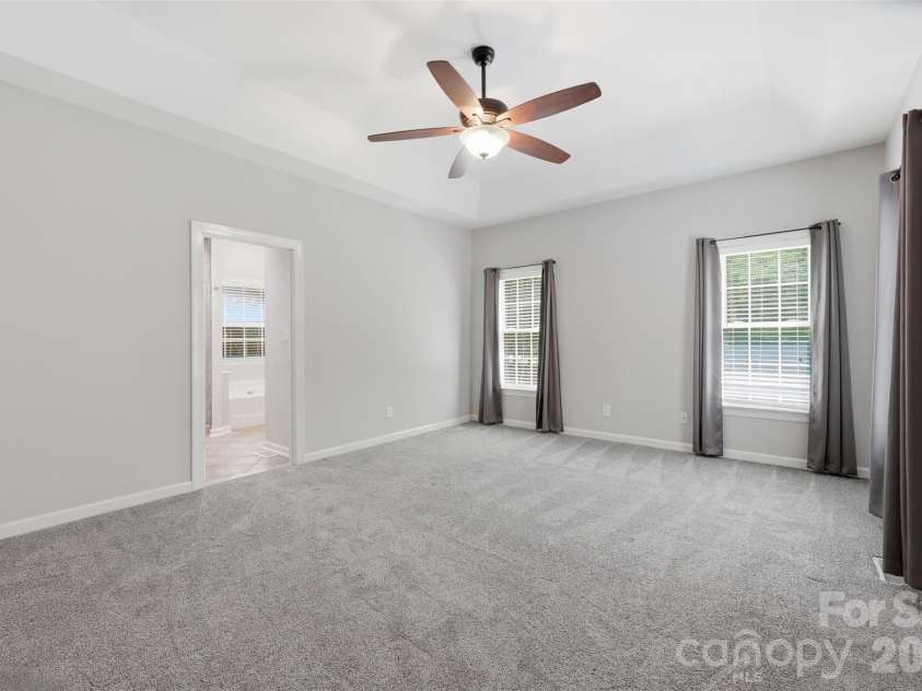 2230 Wedgewood Drive, Matthews, NC 28104.  MLS# CAR4389584, YatesRealty ID 35688. 
