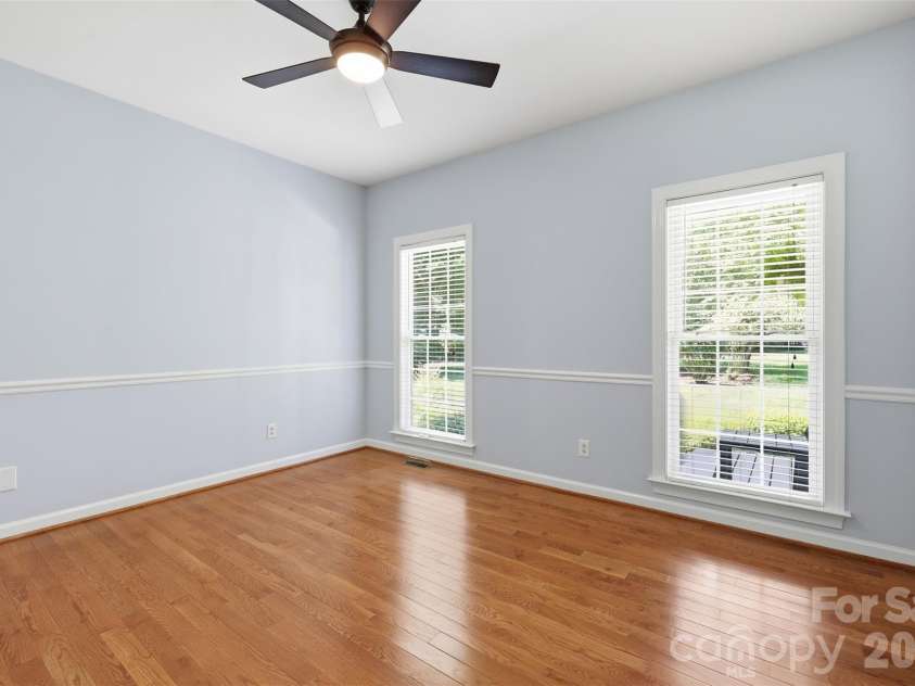 2230 Wedgewood Drive, Matthews, NC 28104.  MLS# CAR4389584, YatesRealty ID 35688. 
