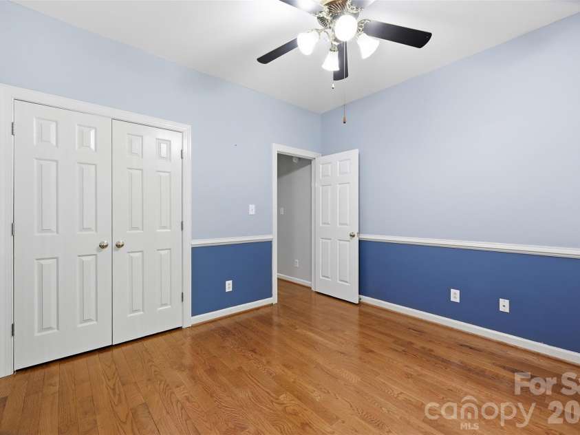 2230 Wedgewood Drive, Matthews, NC 28104.  MLS# CAR4389584, YatesRealty ID 35688. 