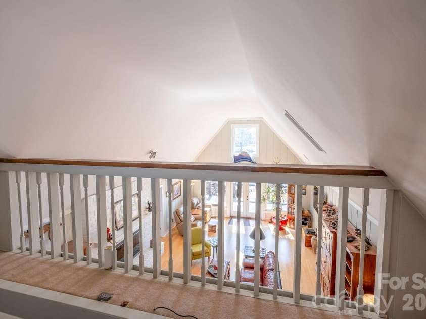 20919 Island Forest Drive, Cornelius, NC 28031.  MLS# CAR4354783, YatesRealty ID 3569. 