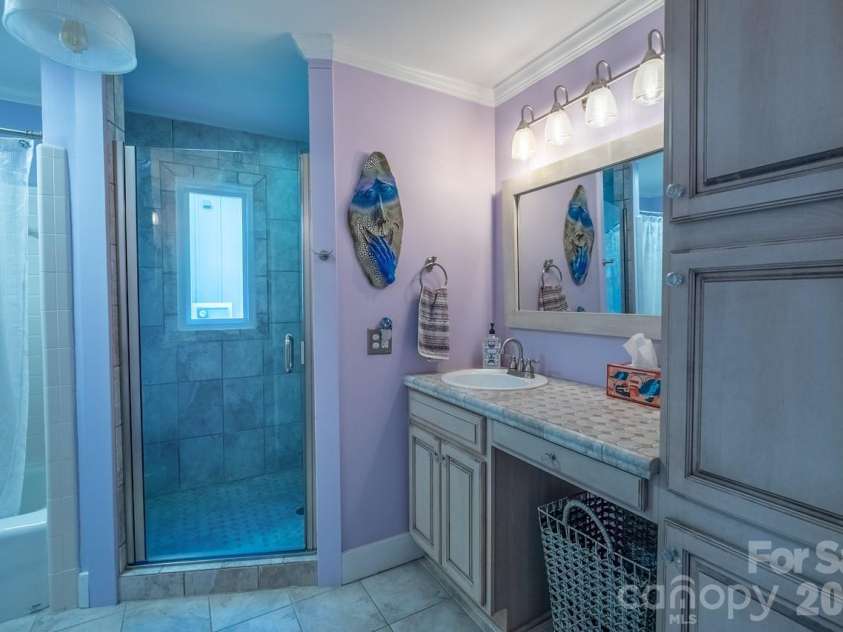 20919 Island Forest Drive, Cornelius, NC 28031.  MLS# CAR4354783, YatesRealty ID 3569. 