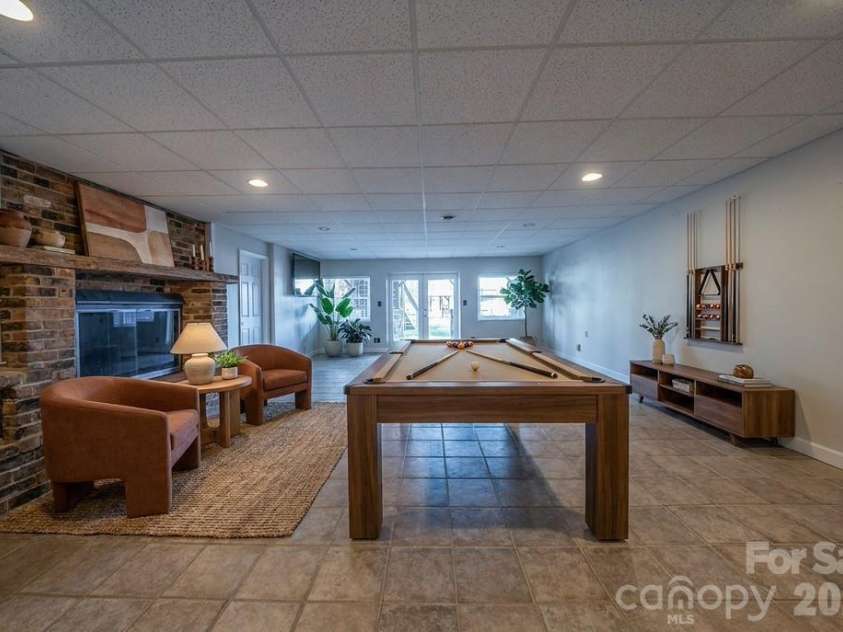 20919 Island Forest Drive, Cornelius, NC 28031.  MLS# CAR4354783, YatesRealty ID 3569. 