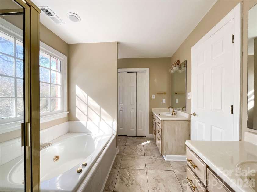 5407 Berrywood Lane, Monroe, NC 28110.  MLS# CAR4343473, YatesRealty ID 3569. 