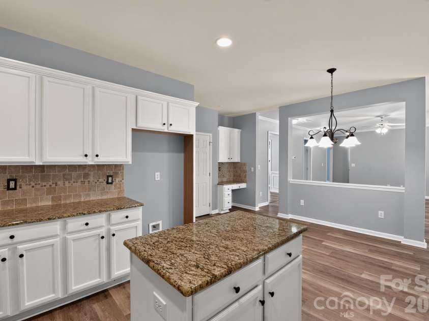 146 Wendover Trace, Mooresville, NC 28117.  MLS# CAR4400710, YatesRealty ID 35690. 