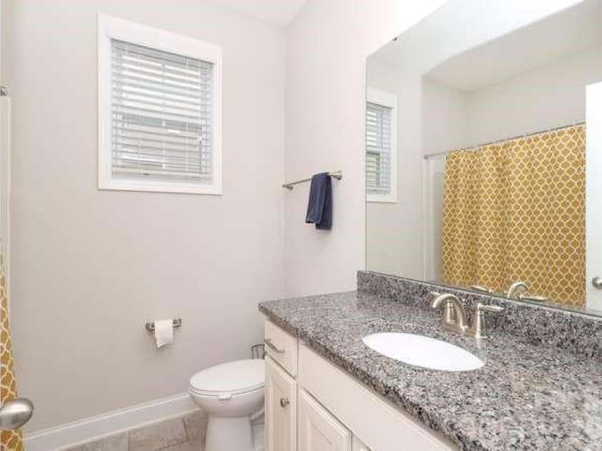 9748 Elgin Moor Road, Charlotte, NC 28278.  MLS# CAR4394535, YatesRealty ID 35694. 