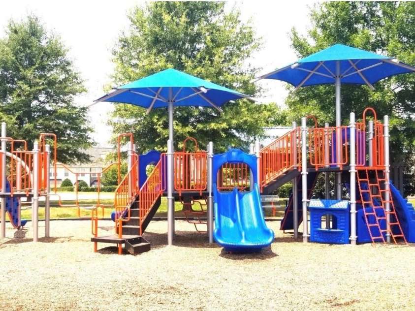 9748 Elgin Moor Road, Charlotte, NC 28278.  MLS# CAR4394535, YatesRealty ID 35694. 