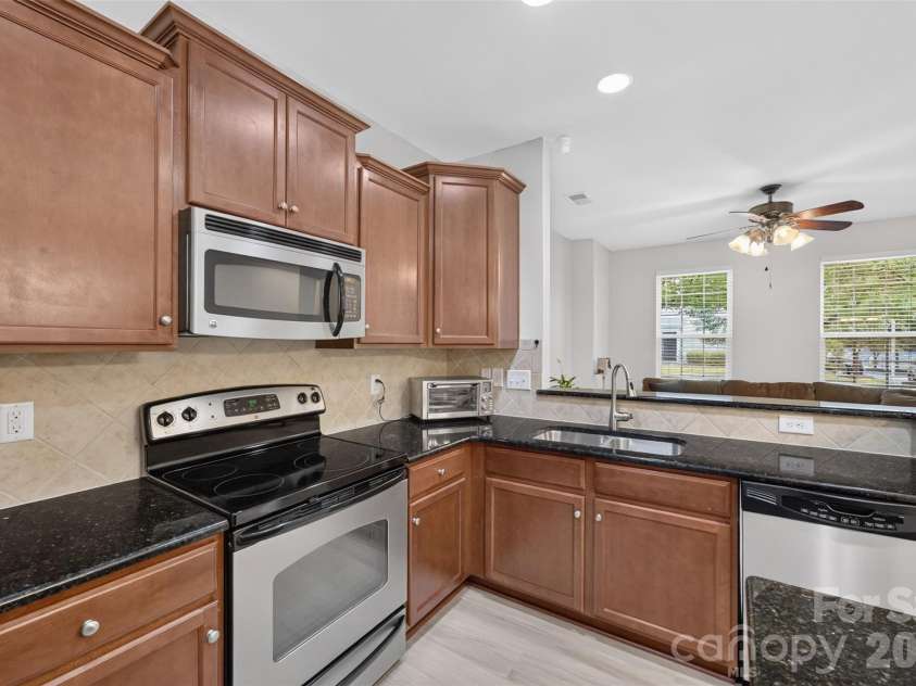 18347 The Commons Boulevard, Cornelius, NC 28031.  MLS# CAR4396500, YatesRealty ID 35695. 