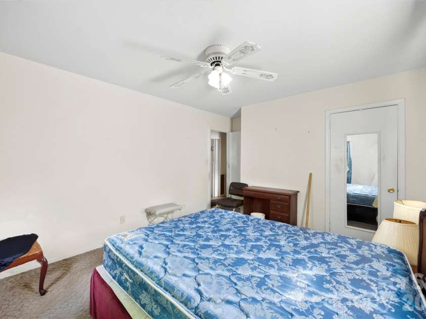 4305 Union Road, Gastonia, NC 28056.  MLS# CAR4398173, YatesRealty ID 35696. 