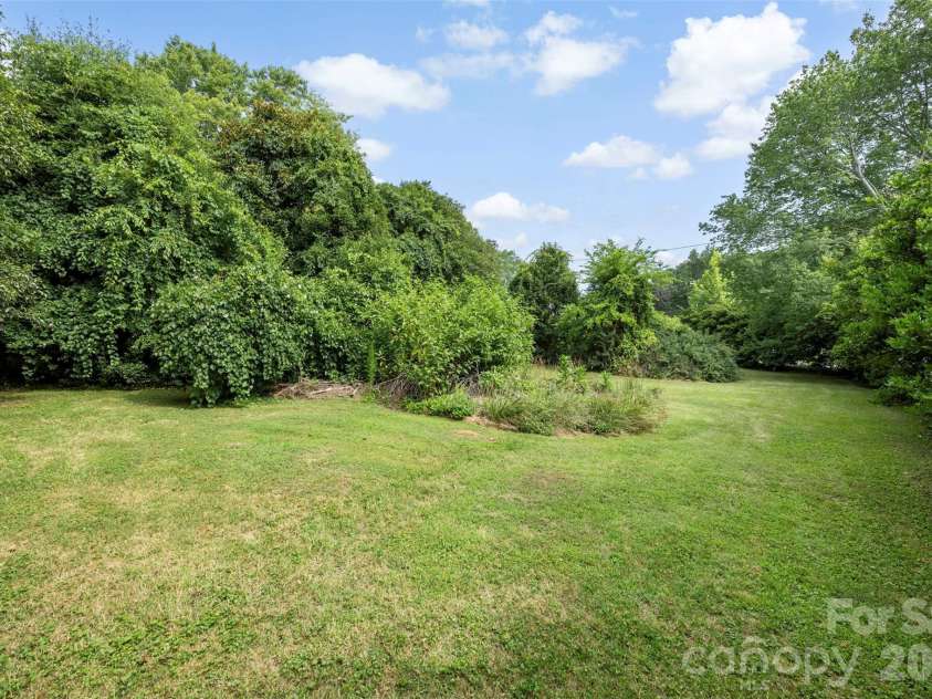 4305 Union Road, Gastonia, NC 28056.  MLS# CAR4398173, YatesRealty ID 35696. 