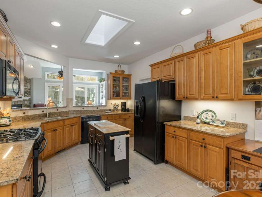 115 Chancery Court, Flat Rock, NC 28731.  MLS# CAR4317018, YatesRealty ID 357. 