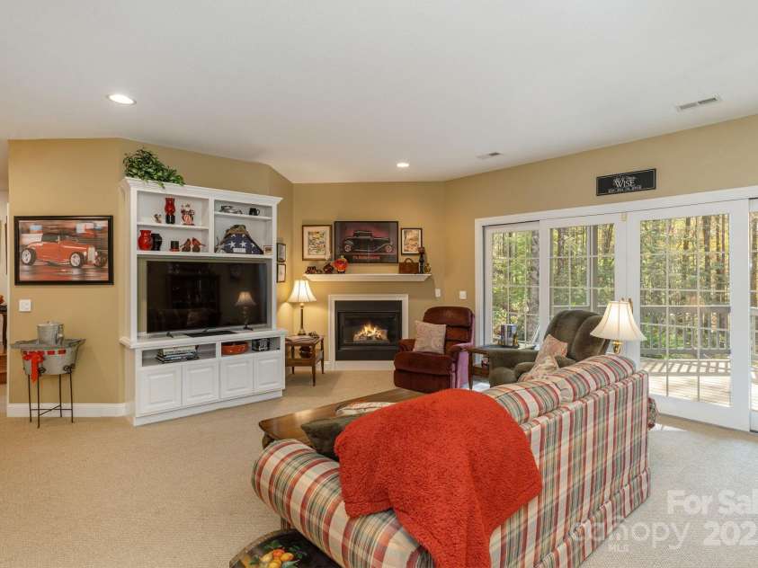 115 Chancery Court, Flat Rock, NC 28731.  MLS# CAR4317018, YatesRealty ID 357. 