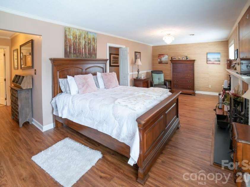 40 Old Field Road, Taylorsville, NC 28681.  MLS# CAR4355319, YatesRealty ID 3570. 