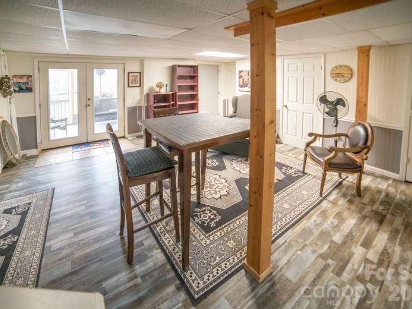 40 Old Field Road, Taylorsville, NC 28681.  MLS# CAR4355319, YatesRealty ID 3570. 