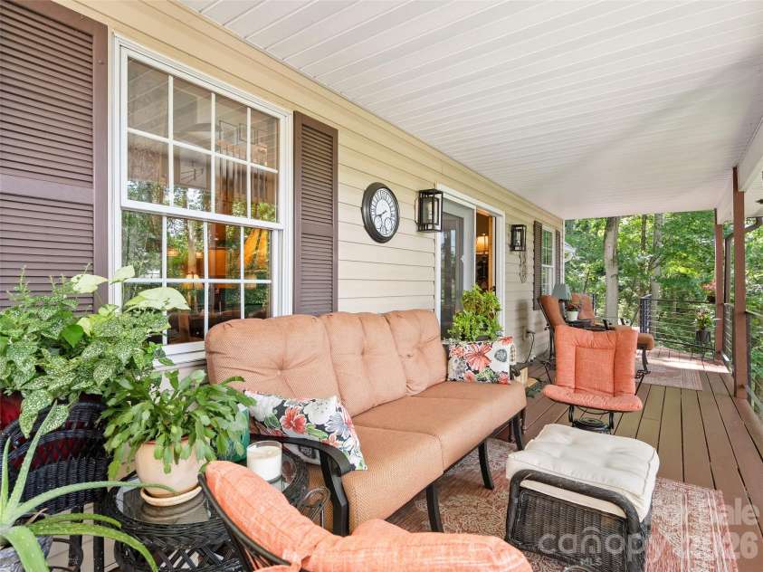 233 Rocky Face Drive, Canton, NC 28716.  MLS# CAR4394616, YatesRealty ID 35700. 