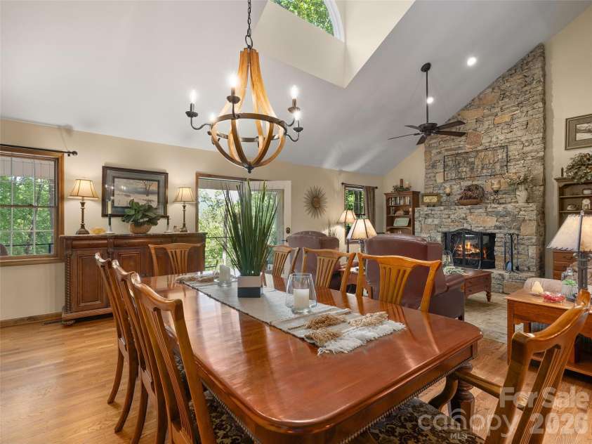 233 Rocky Face Drive, Canton, NC 28716.  MLS# CAR4394616, YatesRealty ID 35700. 