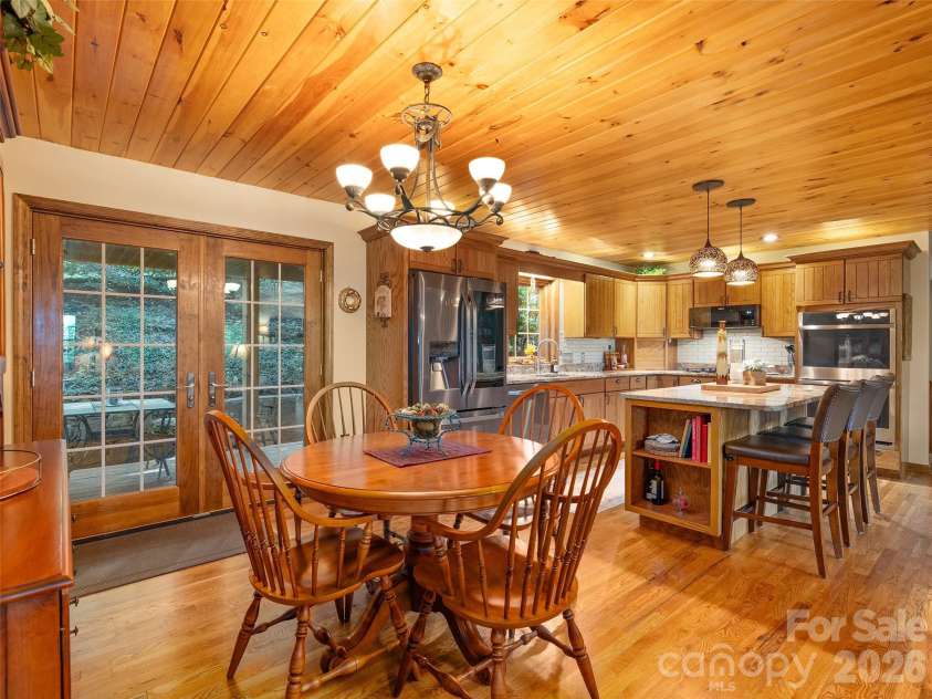 233 Rocky Face Drive, Canton, NC 28716.  MLS# CAR4394616, YatesRealty ID 35700. 