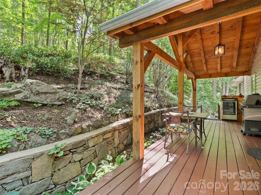 233 Rocky Face Drive, Canton, NC 28716.  MLS# CAR4394616, YatesRealty ID 35700. 