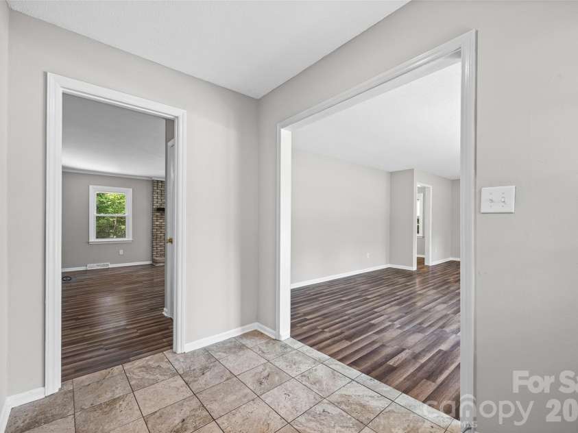 3355 Kingsfield Road, Rock Hill, SC 29732.  MLS# CAR4398847, YatesRealty ID 35701. 
