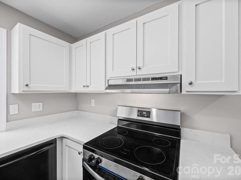 3355 Kingsfield Road, Rock Hill, SC 29732.  MLS# CAR4398847, YatesRealty ID 35701. 