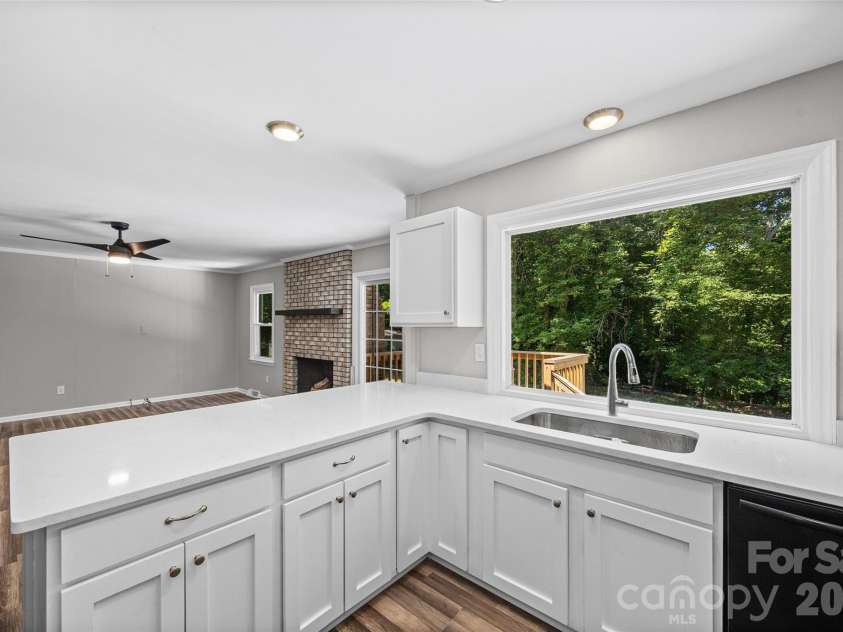 3355 Kingsfield Road, Rock Hill, SC 29732.  MLS# CAR4398847, YatesRealty ID 35701. 