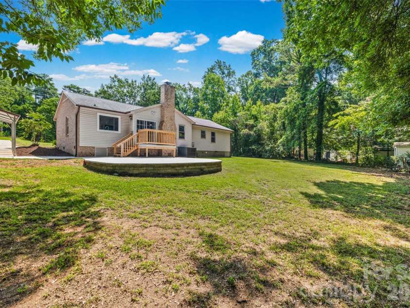 3355 Kingsfield Road, Rock Hill, SC 29732.  MLS# CAR4398847, YatesRealty ID 35701. 