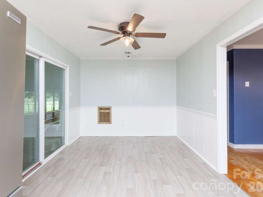 522 Mcdowell Drive, Chester, SC 29706.  MLS# CAR4400208, YatesRealty ID 35704. 