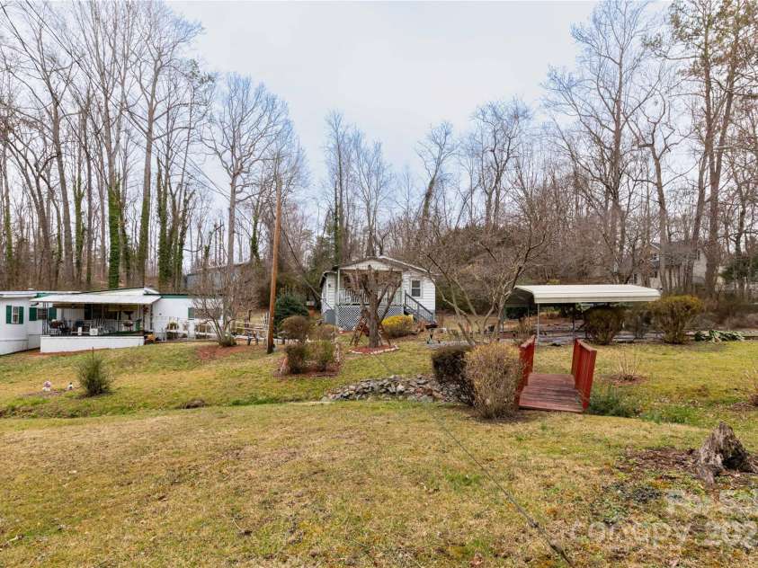 20 A&B Homewood Drive, Asheville, NC 28803.  MLS# CAR4229022, YatesRealty ID 3571. Both Homes
