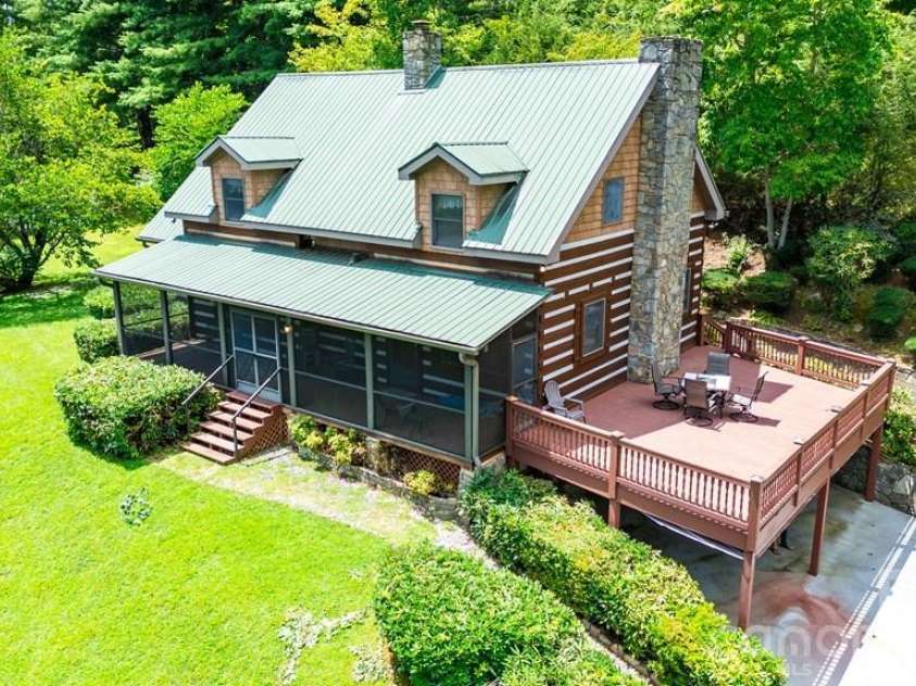 83 Daybreak Ridge, Sylva, NC 28779.  MLS# CAR4343228, YatesRealty ID 3571. 