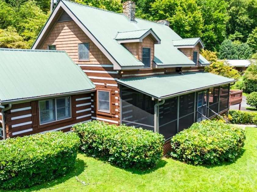 83 Daybreak Ridge, Sylva, NC 28779.  MLS# CAR4343228, YatesRealty ID 3571. 