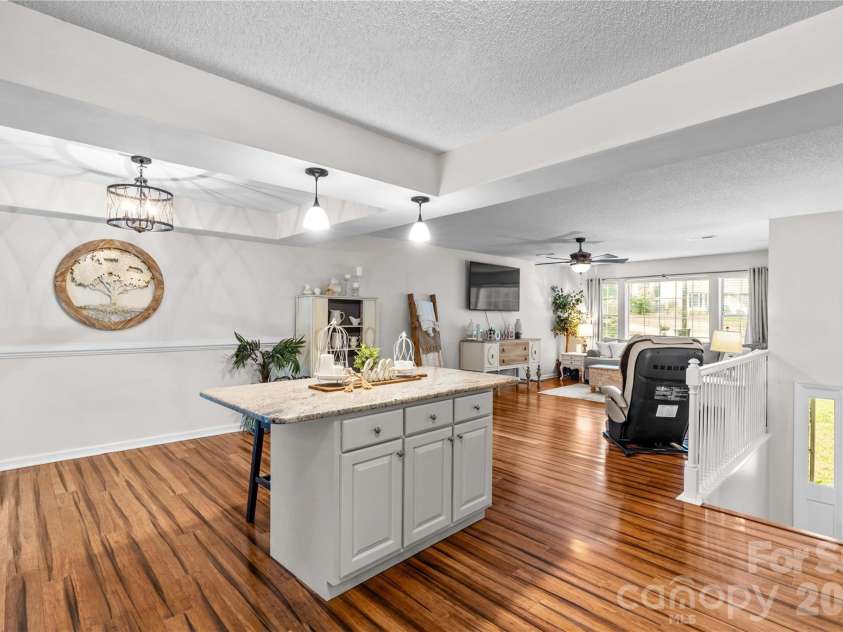 135 Chapel Court, Salisbury, NC 28147.  MLS# CAR4396622, YatesRealty ID 35713. 