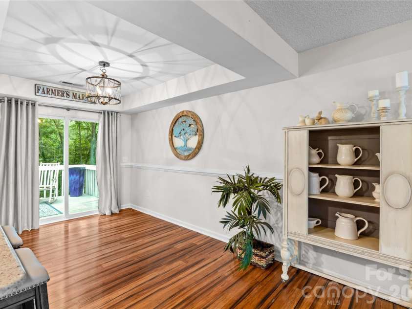 135 Chapel Court, Salisbury, NC 28147.  MLS# CAR4396622, YatesRealty ID 35713. 