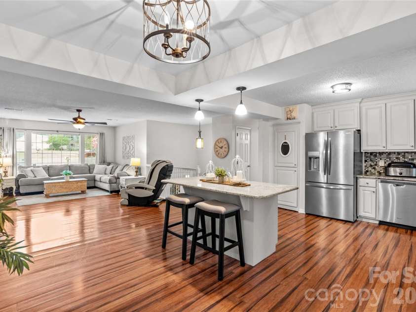 135 Chapel Court, Salisbury, NC 28147.  MLS# CAR4396622, YatesRealty ID 35713. 