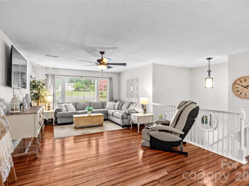 135 Chapel Court, Salisbury, NC 28147.  MLS# CAR4396622, YatesRealty ID 35713. 