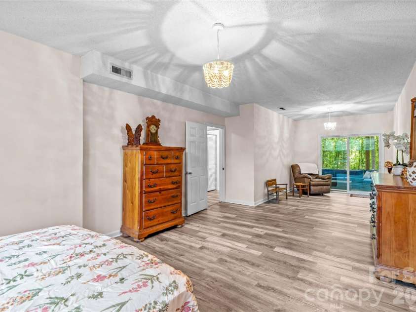 135 Chapel Court, Salisbury, NC 28147.  MLS# CAR4396622, YatesRealty ID 35713. 