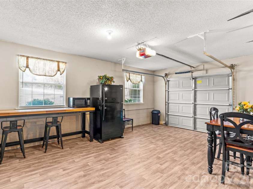 135 Chapel Court, Salisbury, NC 28147.  MLS# CAR4396622, YatesRealty ID 35713. 