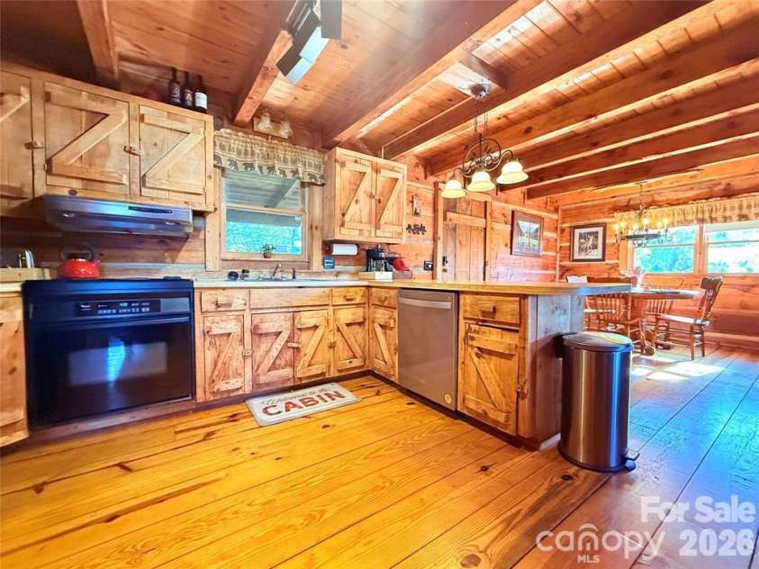 452 Wilderness Drive, Marion, NC 28752.  MLS# CAR4401461, YatesRealty ID 35714. 