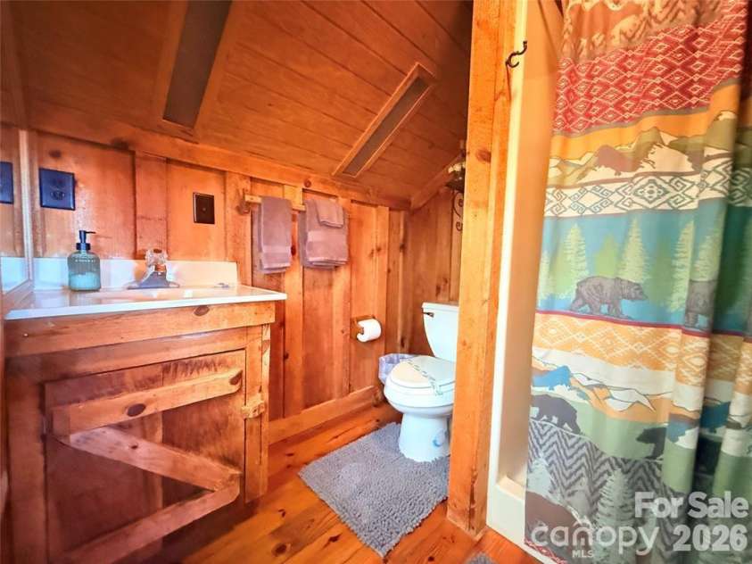 452 Wilderness Drive, Marion, NC 28752.  MLS# CAR4401461, YatesRealty ID 35714. 