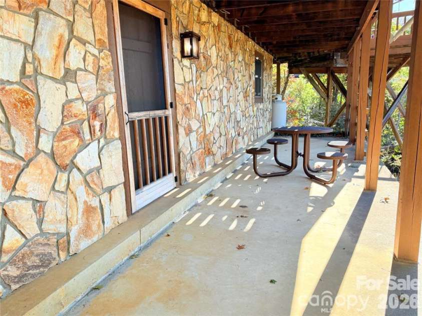 452 Wilderness Drive, Marion, NC 28752.  MLS# CAR4401461, YatesRealty ID 35714. 