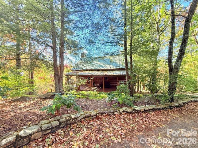 452 Wilderness Drive, Marion, NC 28752.  MLS# CAR4401461, YatesRealty ID 35714. 