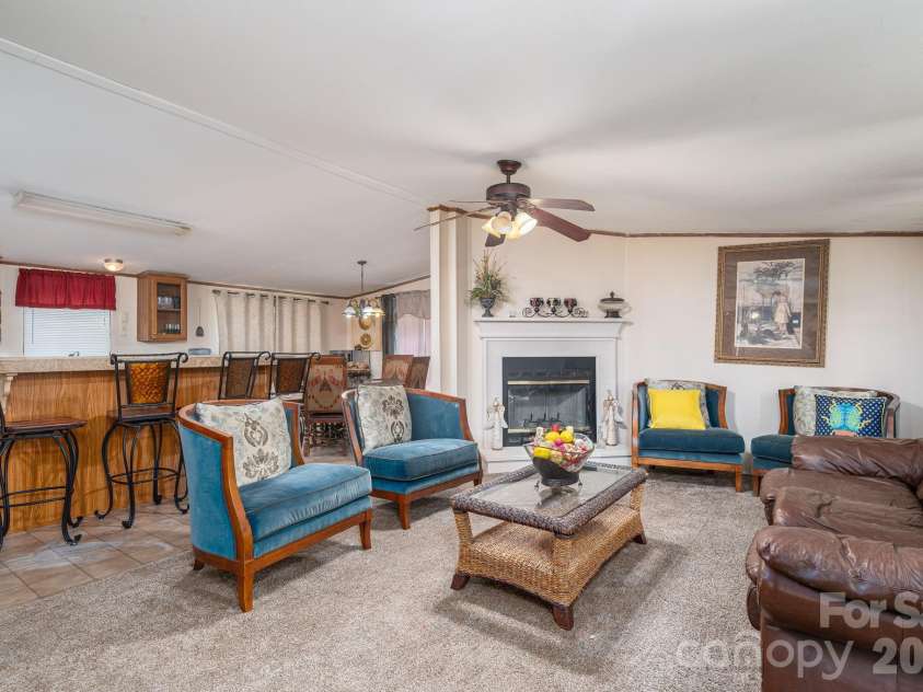 5047 Southbrook Drive, Kings Mountain, NC 28086.  MLS# CAR4400048, YatesRealty ID 35716. 