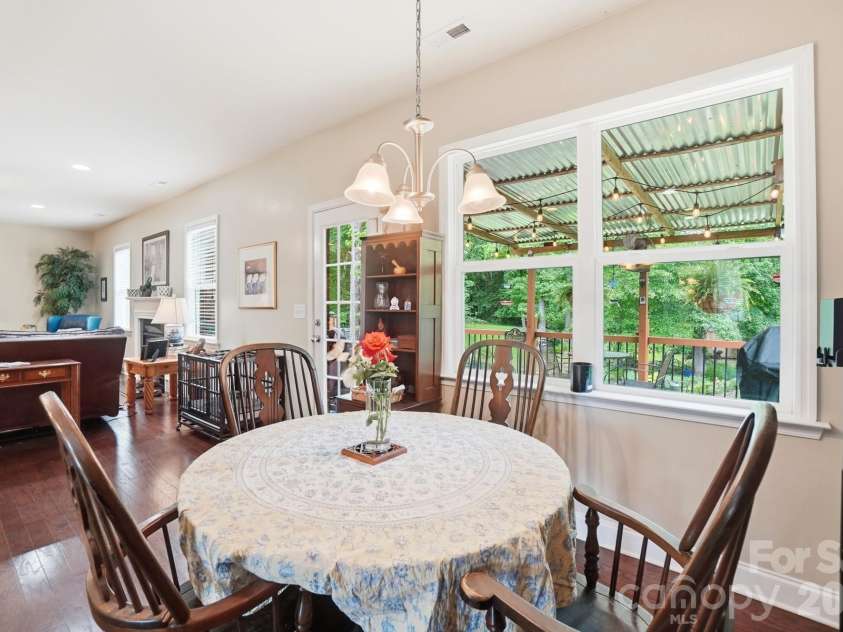 405 Longhorn Drive, Rock Hill, SC 29732.  MLS# CAR4394735, YatesRealty ID 35718. 