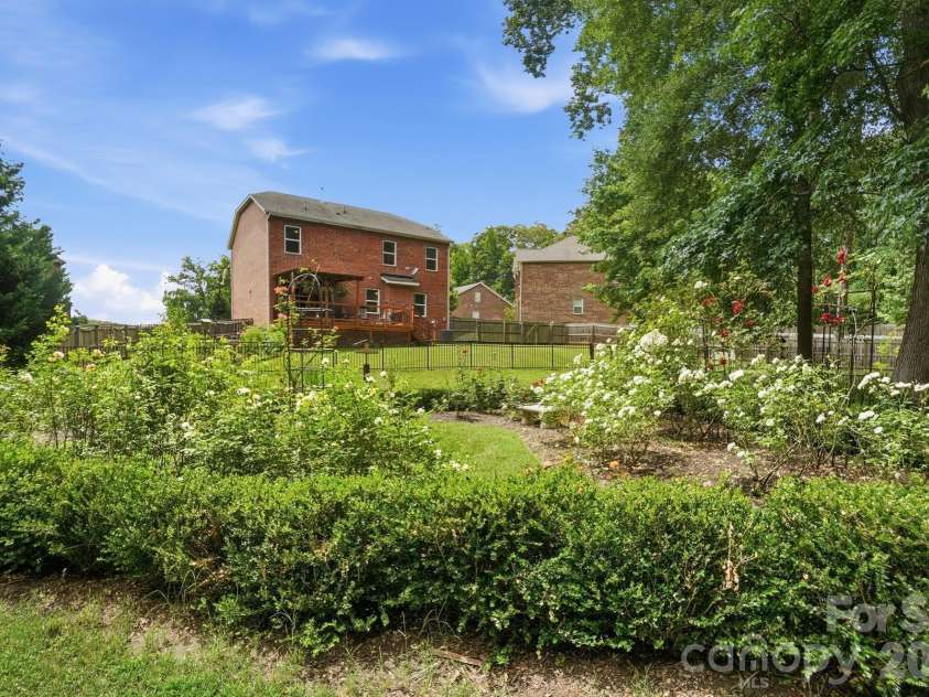 405 Longhorn Drive, Rock Hill, SC 29732.  MLS# CAR4394735, YatesRealty ID 35718. 