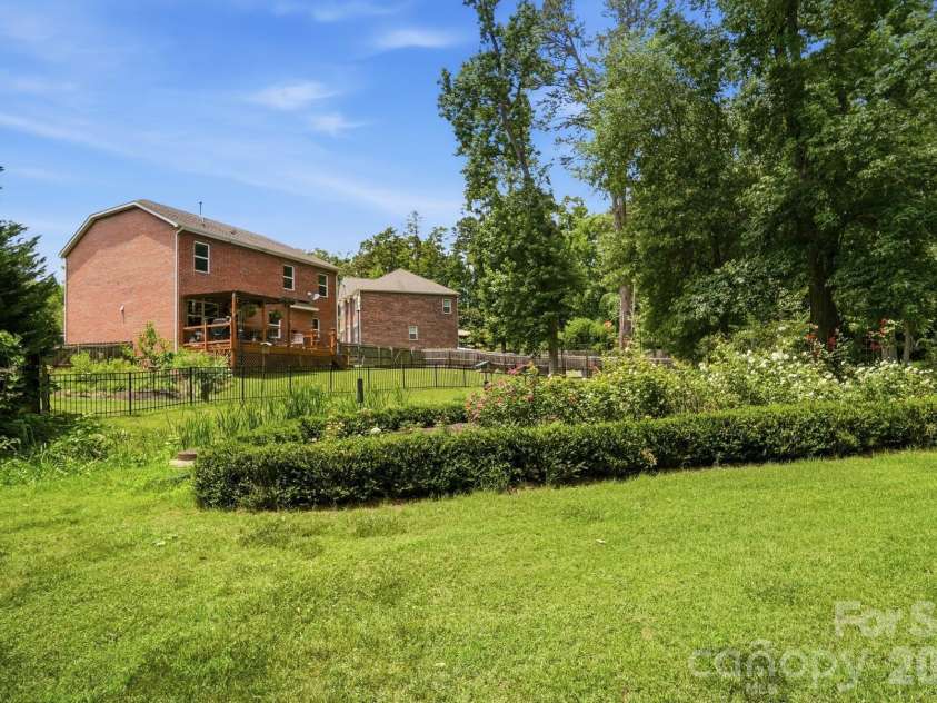 405 Longhorn Drive, Rock Hill, SC 29732.  MLS# CAR4394735, YatesRealty ID 35718. 