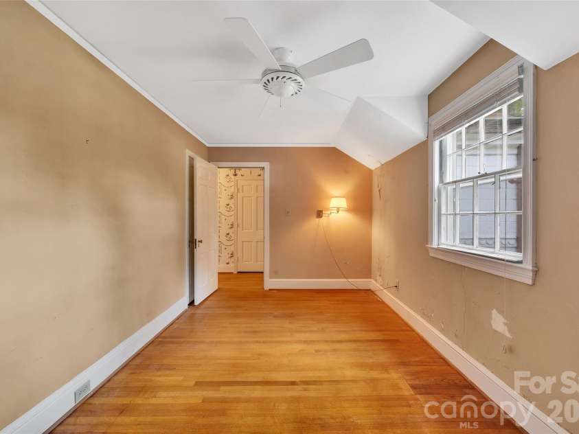 333 Chestnut Street, Troy, NC 27371.  MLS# CAR4397678, YatesRealty ID 35719. 2nd floor bedroom #3