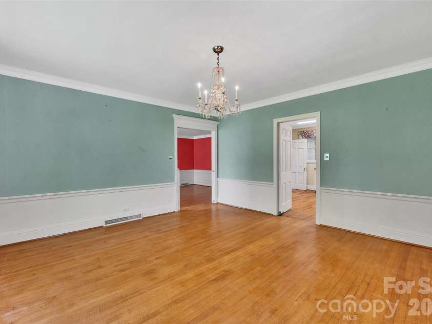 333 Chestnut Street, Troy, NC 27371.  MLS# CAR4397678, YatesRealty ID 35719. 